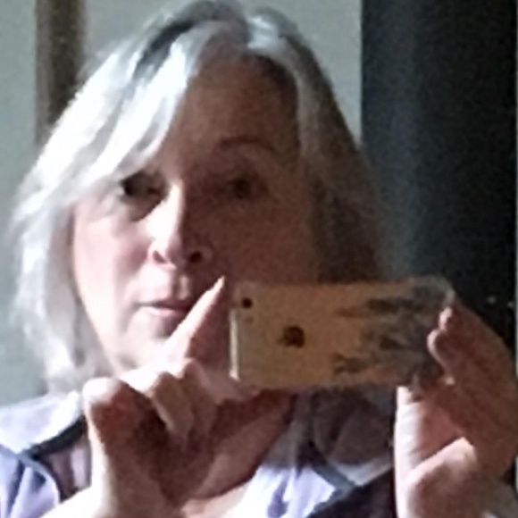 Meet your Posher, Teri - Picture 1 of 1